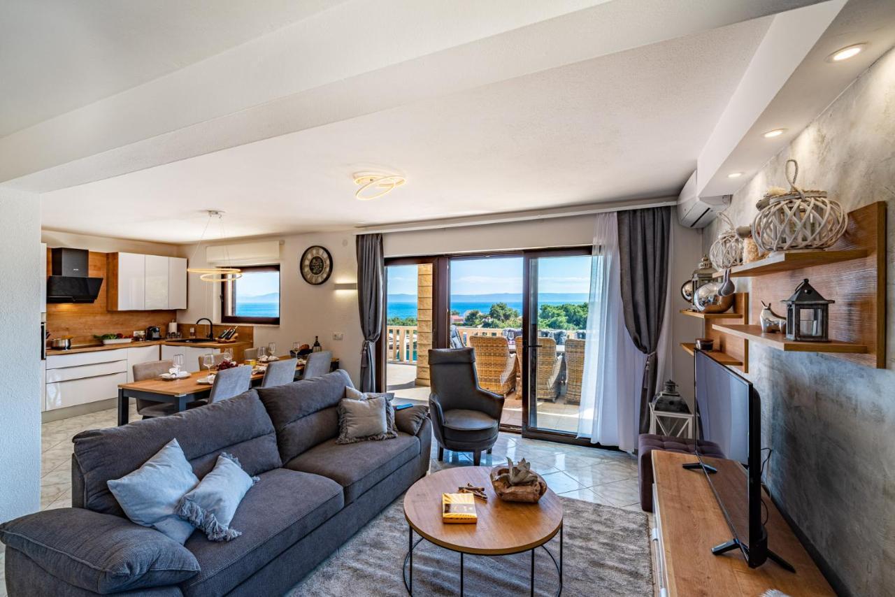 Villa Kadena - Luxury Seaside Villa With Private Heated Pool Selca  Esterno foto