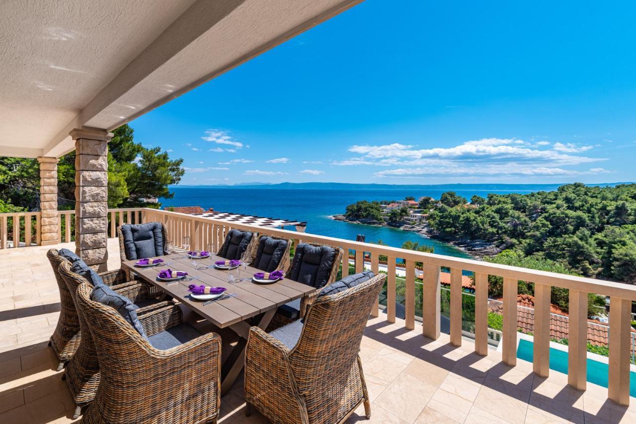 Villa Kadena - Luxury Seaside Villa With Private Heated Pool Selca  Esterno foto