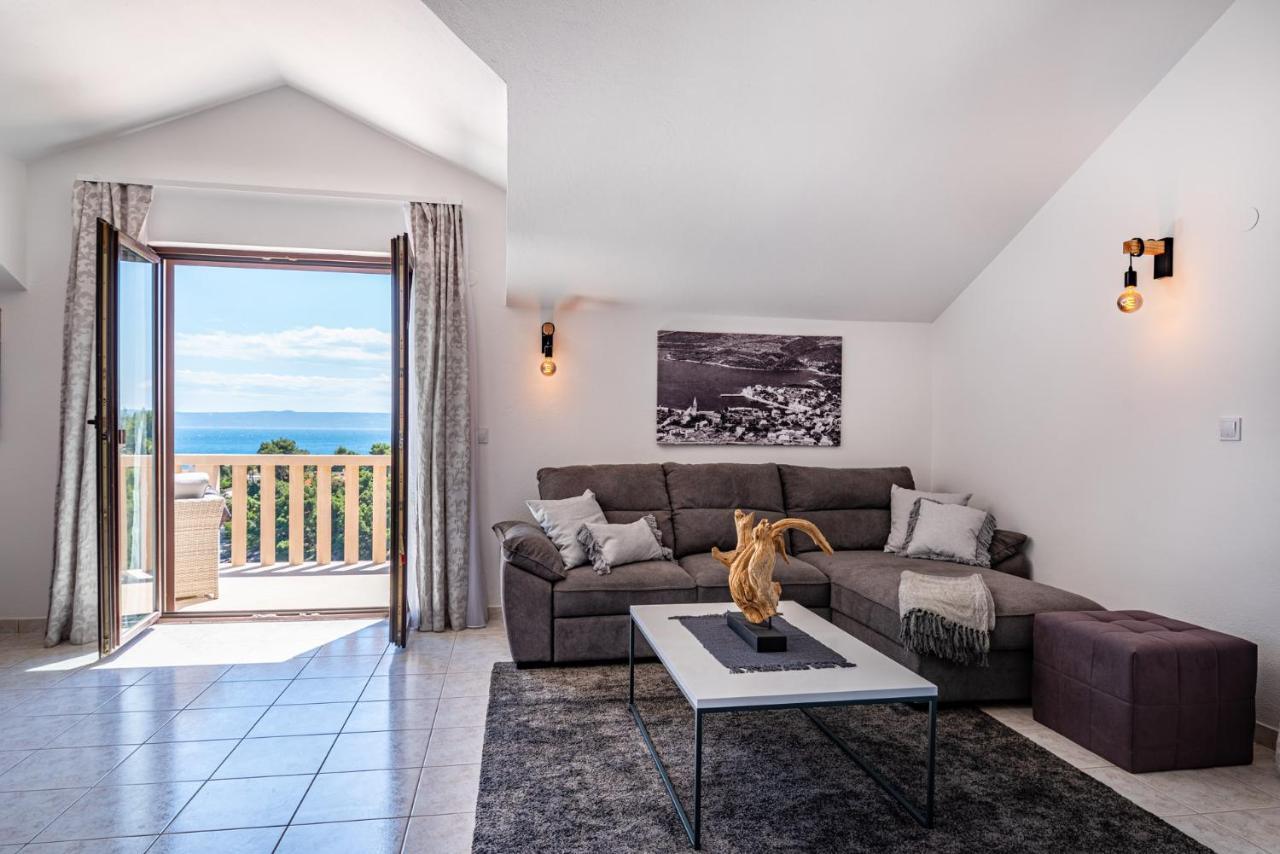 Villa Kadena - Luxury Seaside Villa With Private Heated Pool Selca  Esterno foto