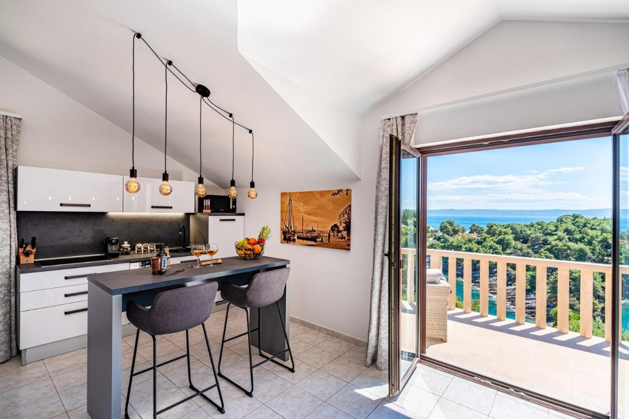 Villa Kadena - Luxury Seaside Villa With Private Heated Pool Selca  Esterno foto
