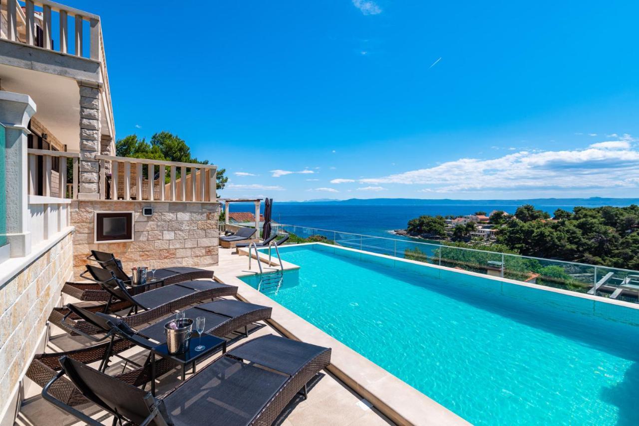 Villa Kadena - Luxury Seaside Villa With Private Heated Pool Selca  Esterno foto